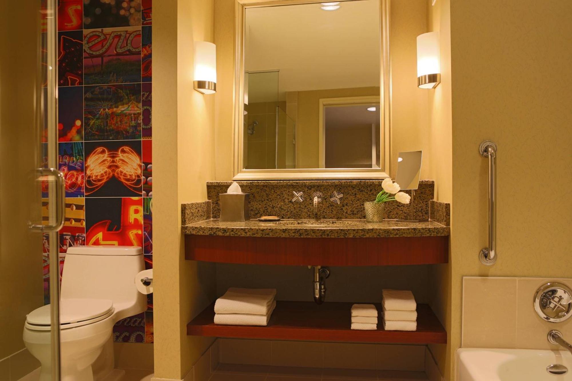 Renaissance Las Vegas Hotel מראה חיצוני תמונה